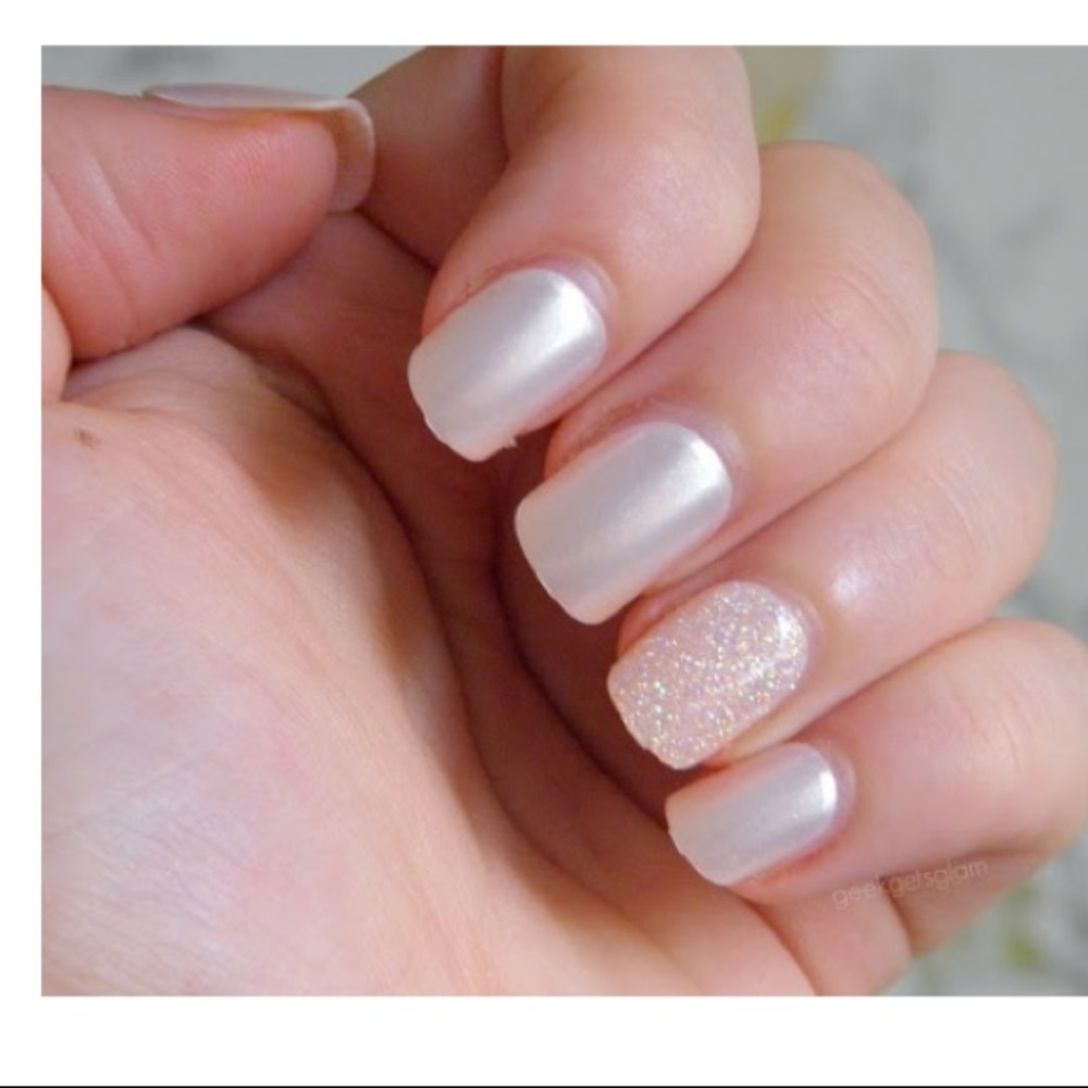 🌻3/$15 Champagne Shine with Glitter - Picture 4 of 5